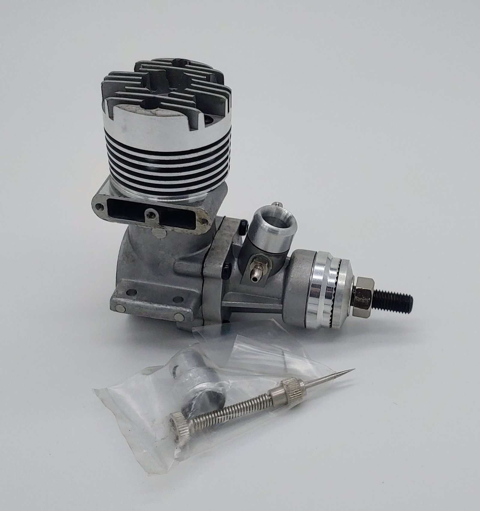 Enya 45 6001BB para VCC U-Control Stunt - Imagem 2